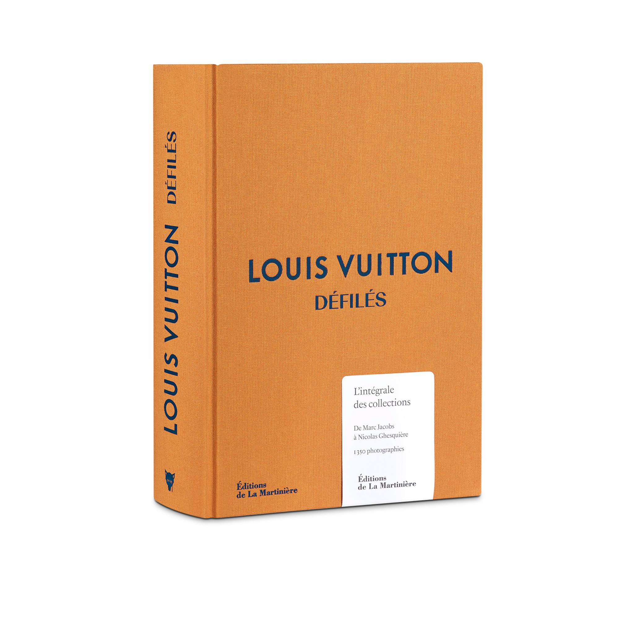 置物 LOUIS VUITTON     CATWALK Louis Vuitton Catwalk - Trunks, Travel and Home - Library and